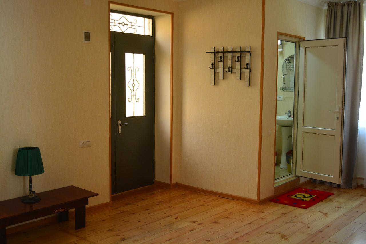 Ekaterine Guest House คัซเบกี ภายนอก รูปภาพ
